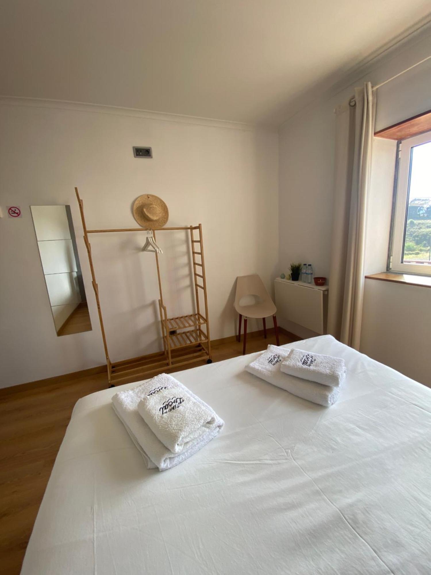 Like A Local Guest House Ericeira Zewnętrze zdjęcie