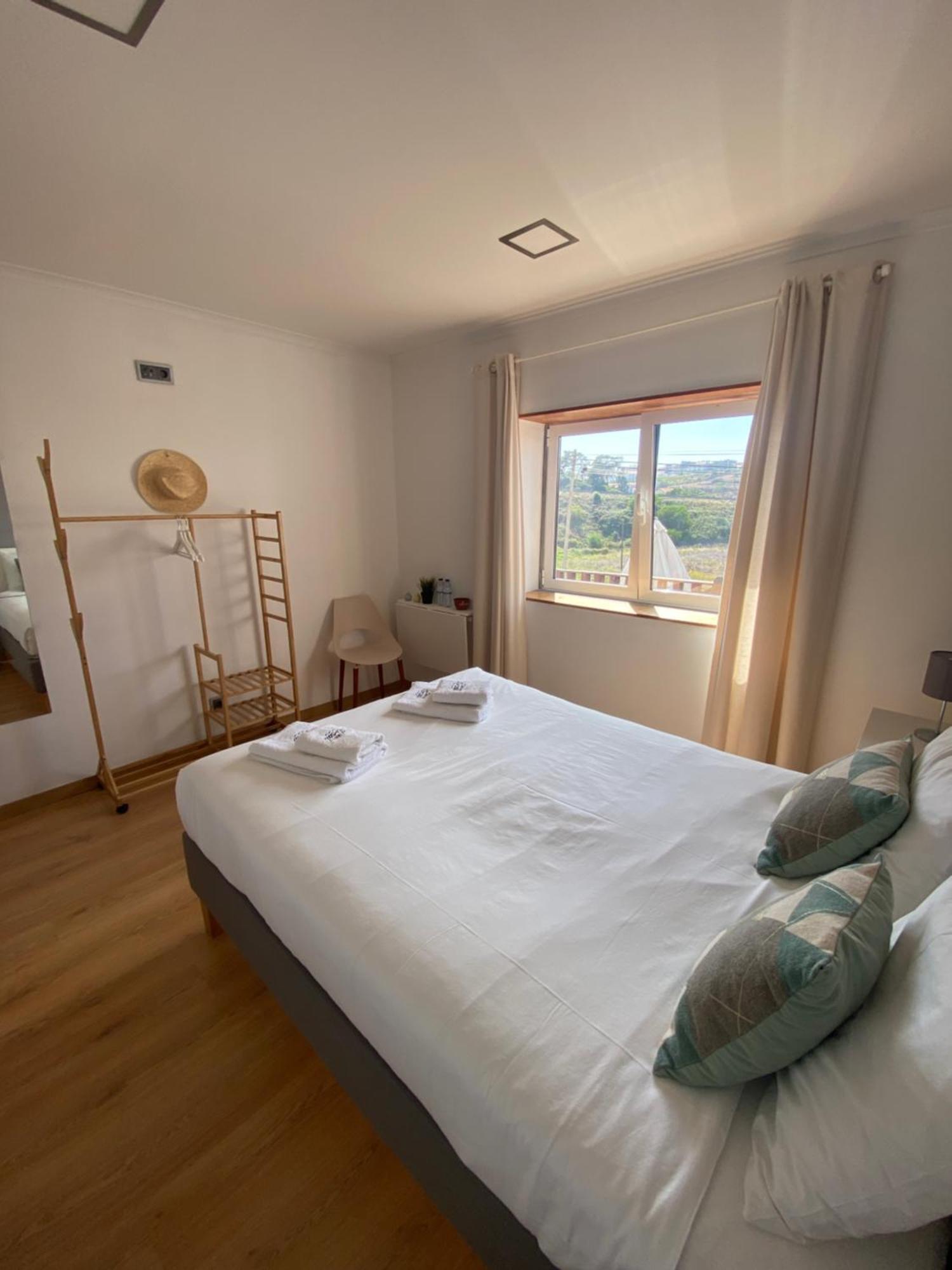Like A Local Guest House Ericeira Zewnętrze zdjęcie
